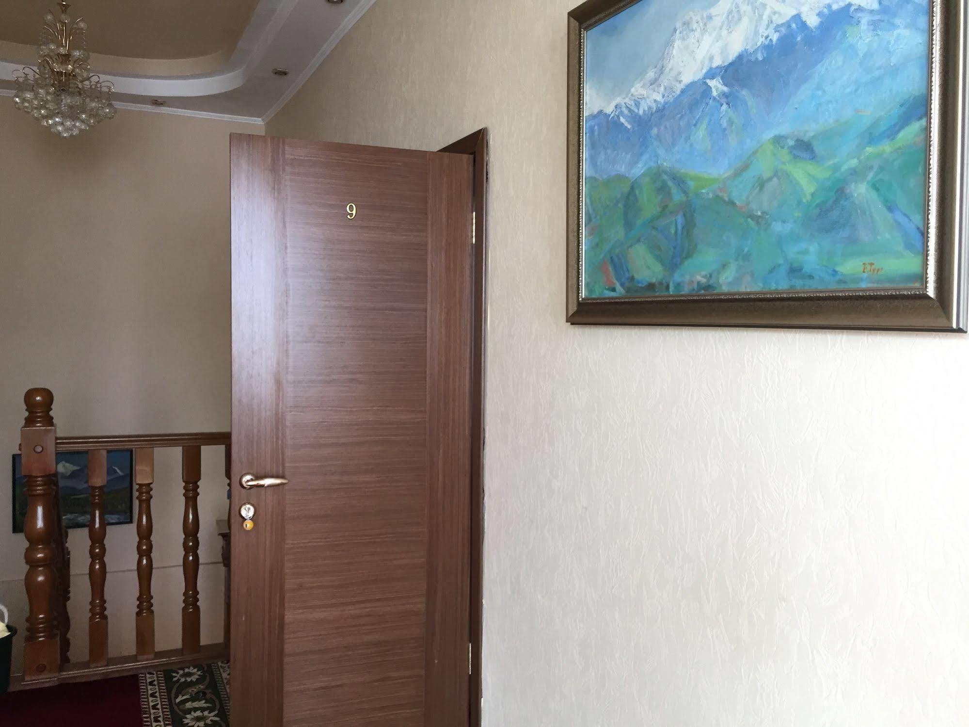 Rise Hotel 阿拉木图 外观 照片